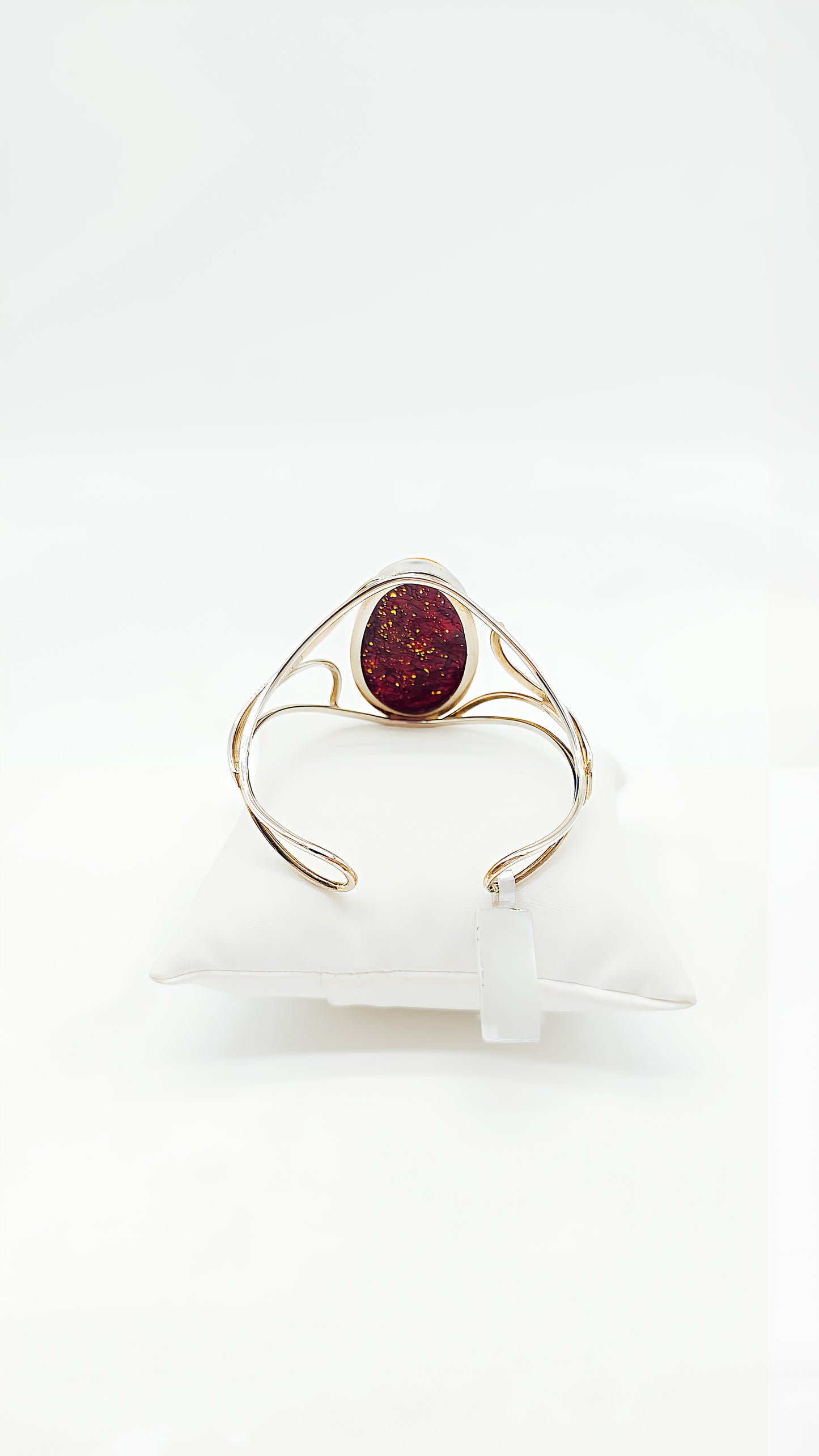 Amber gold and silver: The perfect combination