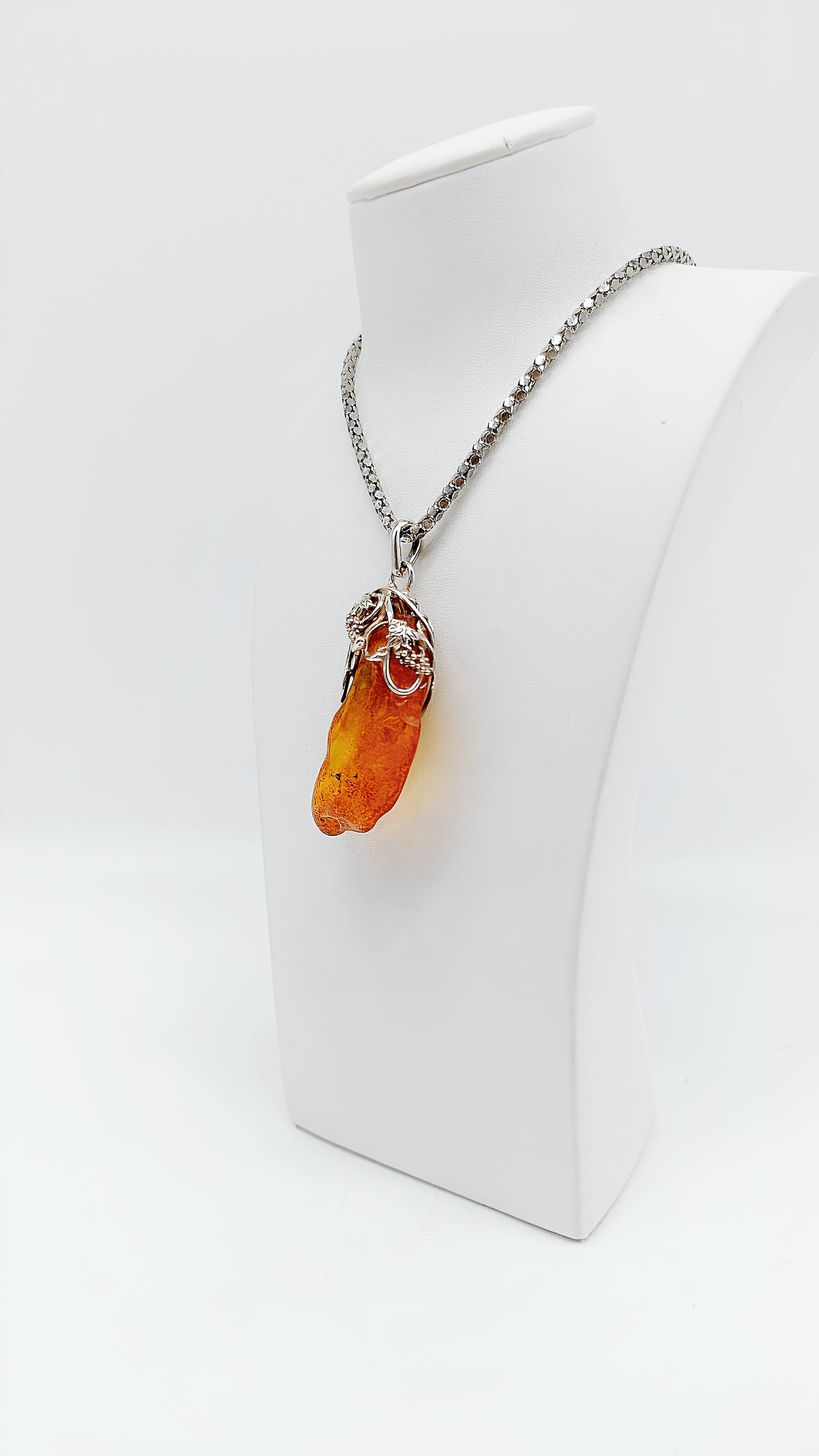 Pure nature: raw amber set in 925 silver