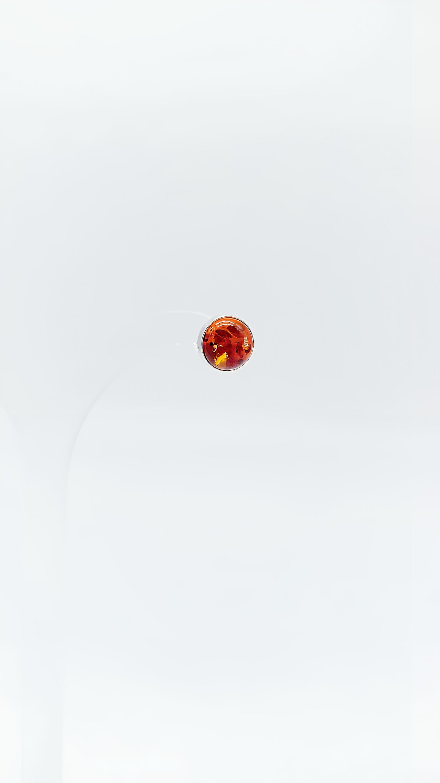 Amber earrings: simple elegance