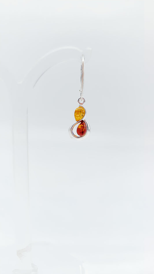 Elegant earrings with two-tone amber – high-quality silver setting