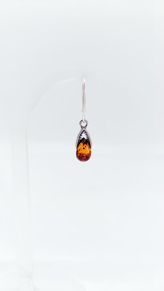 Amber earrings made of silver – delicate drop design for women