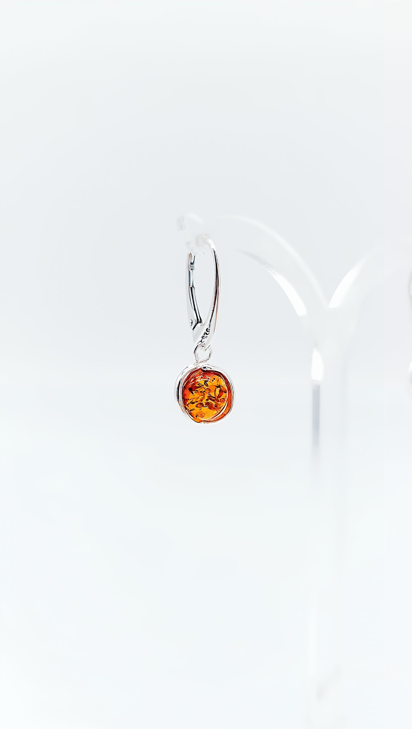 Kleine Bernstein-Ohrringe – 925er Silber für dezente Eleganz