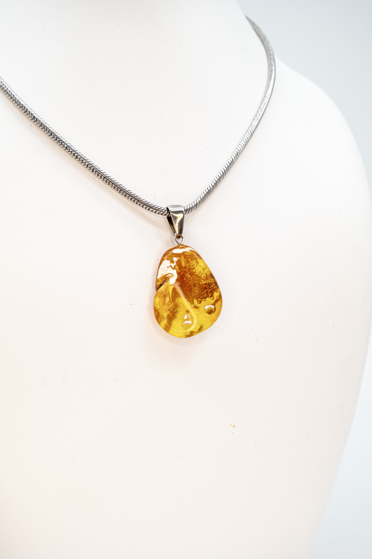 Handmade pendant amber & 925 silver unique