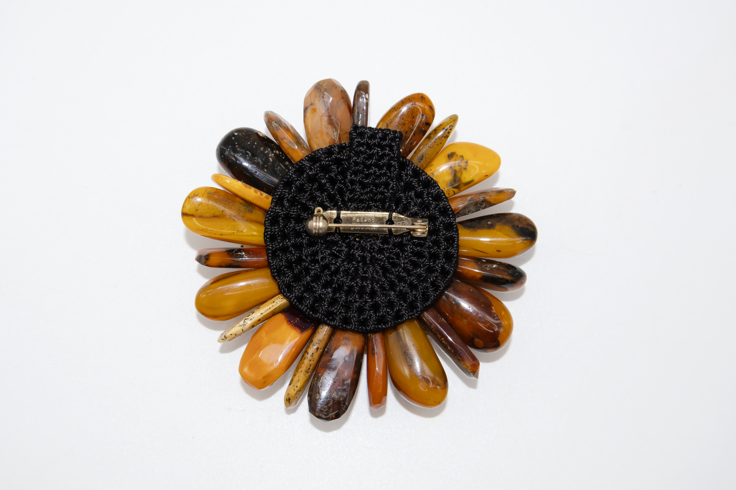Broche pendentif en ambre unique grand 2 en 1