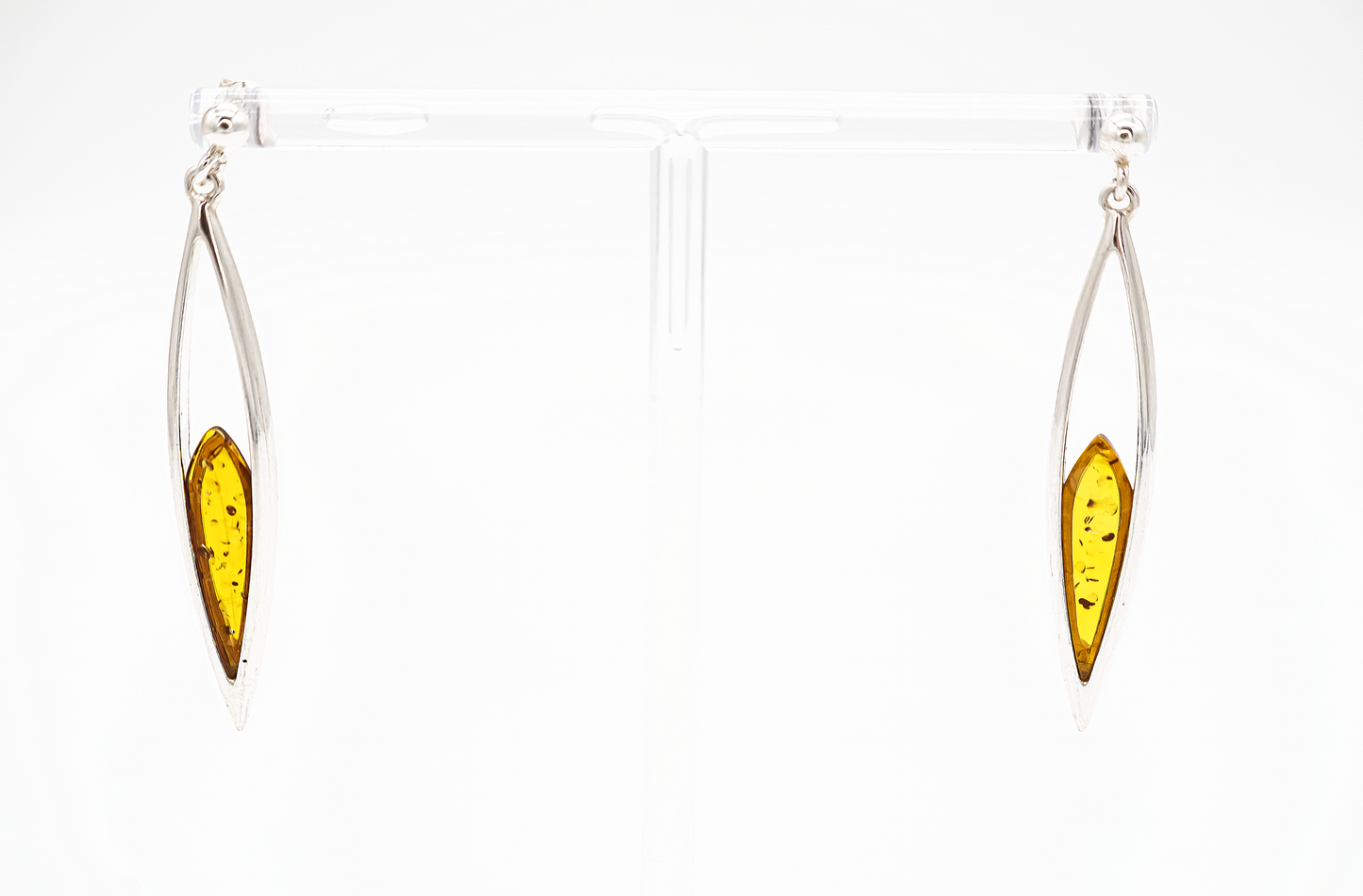 Amber earrings – high-quality silver jewelry