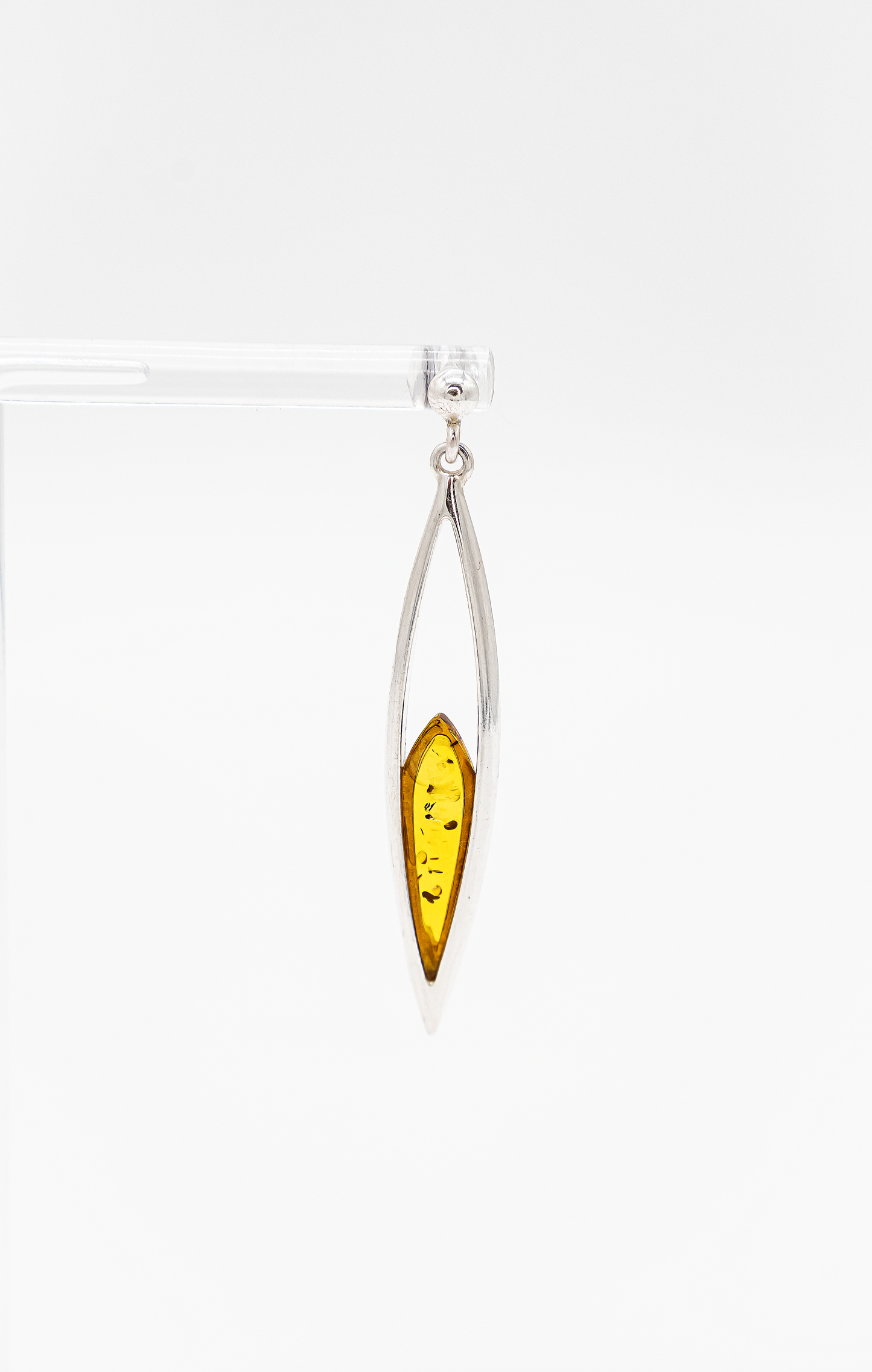 Amber earrings – high-quality silver jewelry