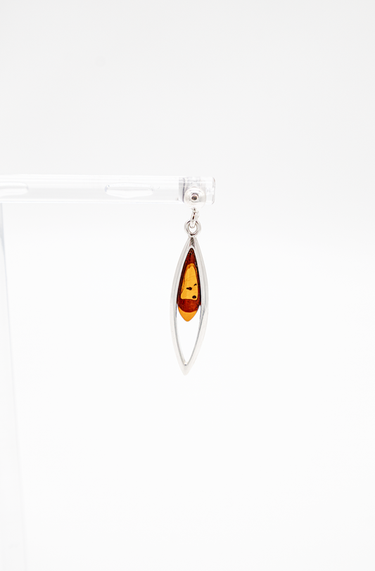 Amber earrings – high-quality silver jewelry