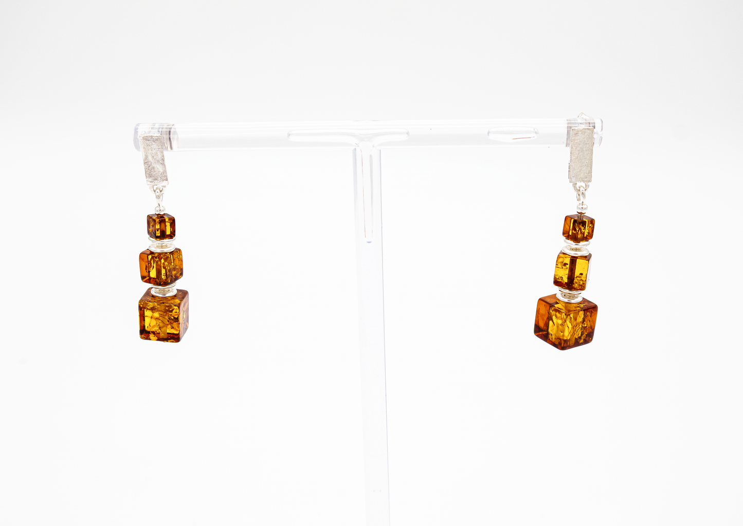 Earrings with genuine amber – high-quality jewelry