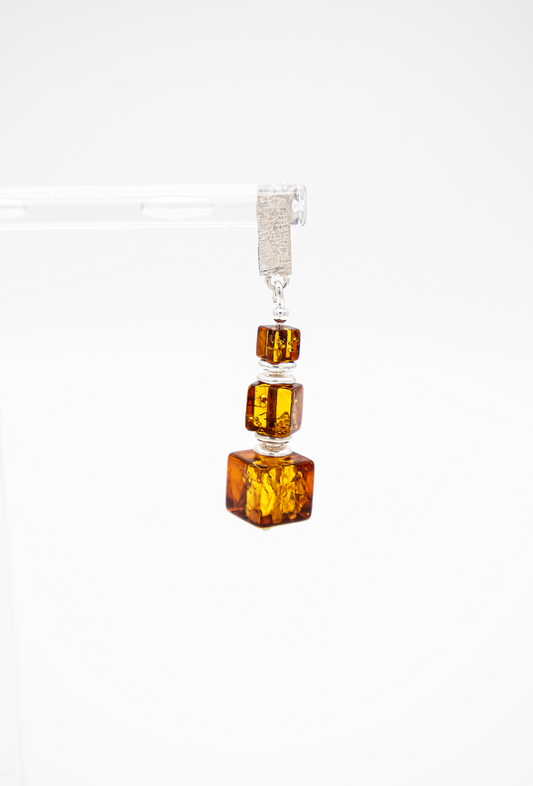 Earrings with genuine amber – high-quality jewelry