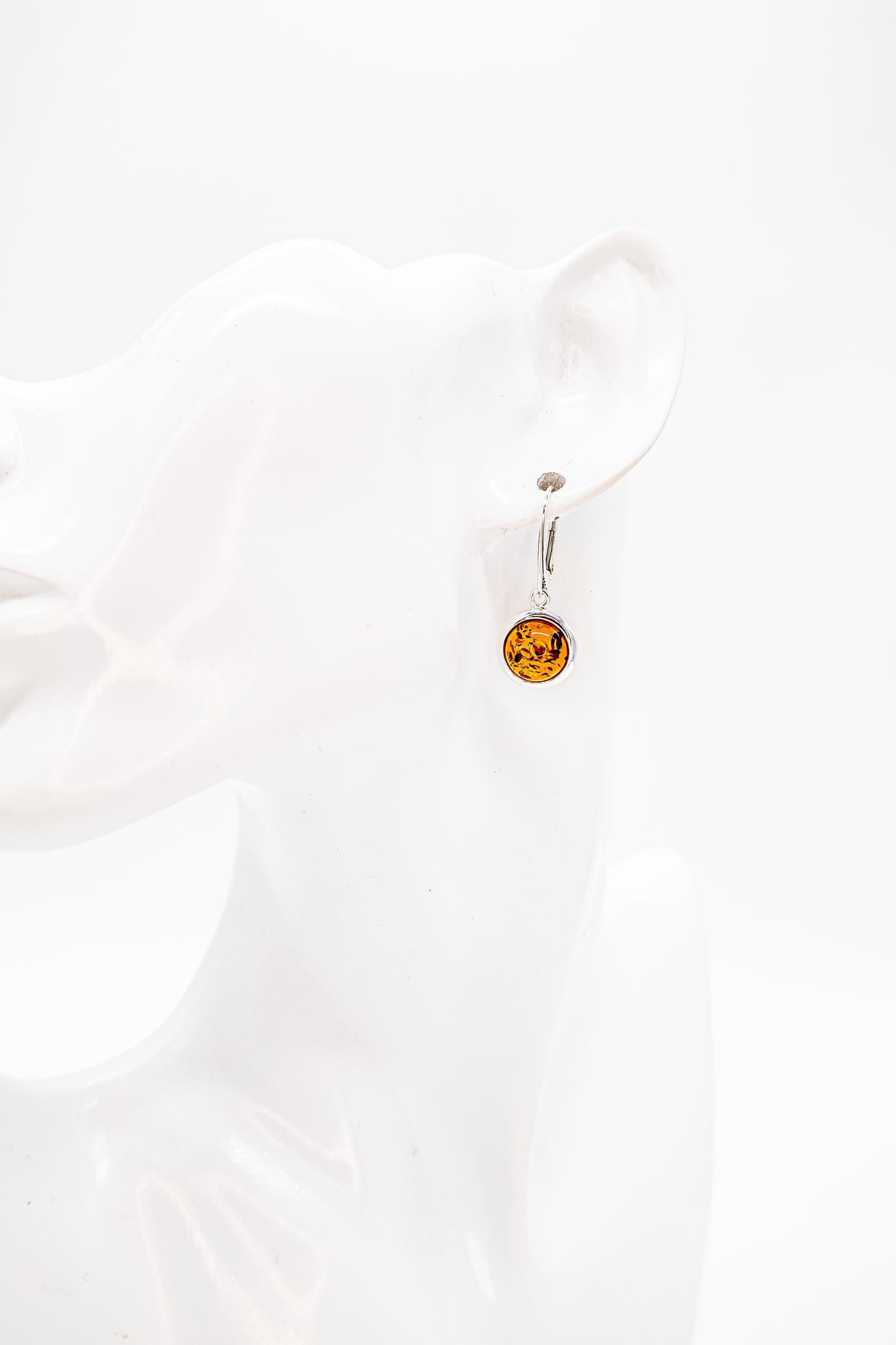 Round amber earrings – elegant silver earrings