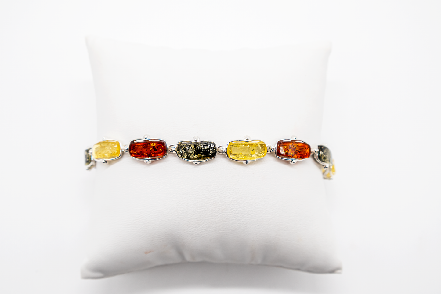 Jewelry gift idea for women – genuine silver bracelet with amber