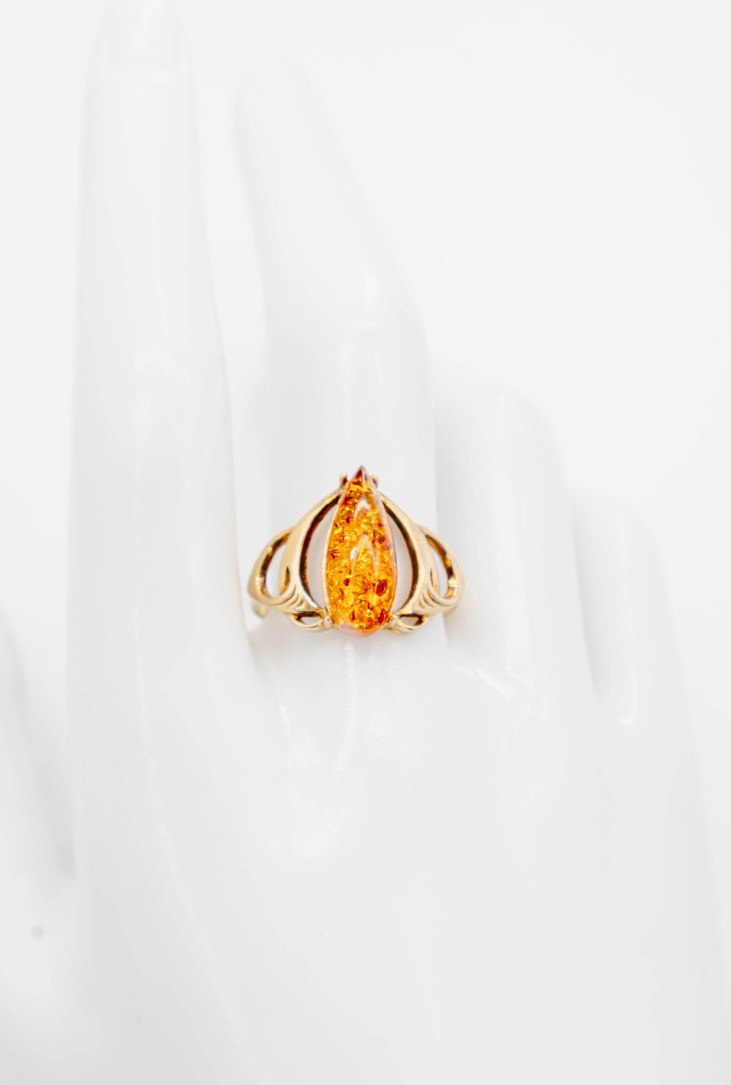 Fine amber ring, 24K gold plated – modern women's ring