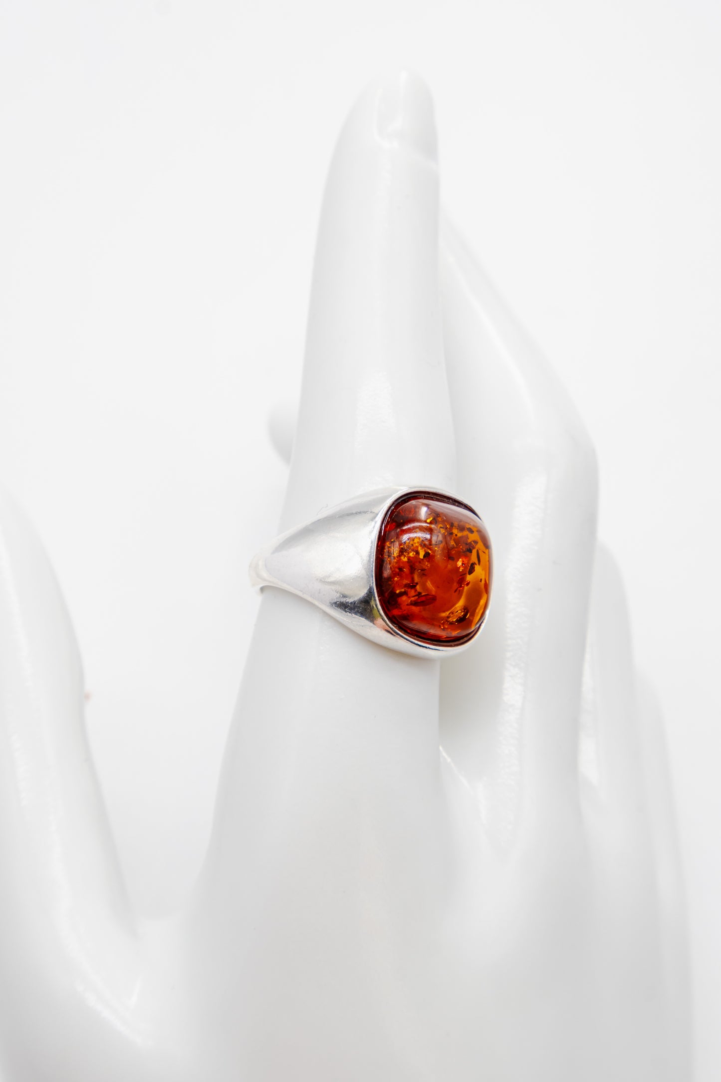 Masculine signet ring with amber, made of 925 silver