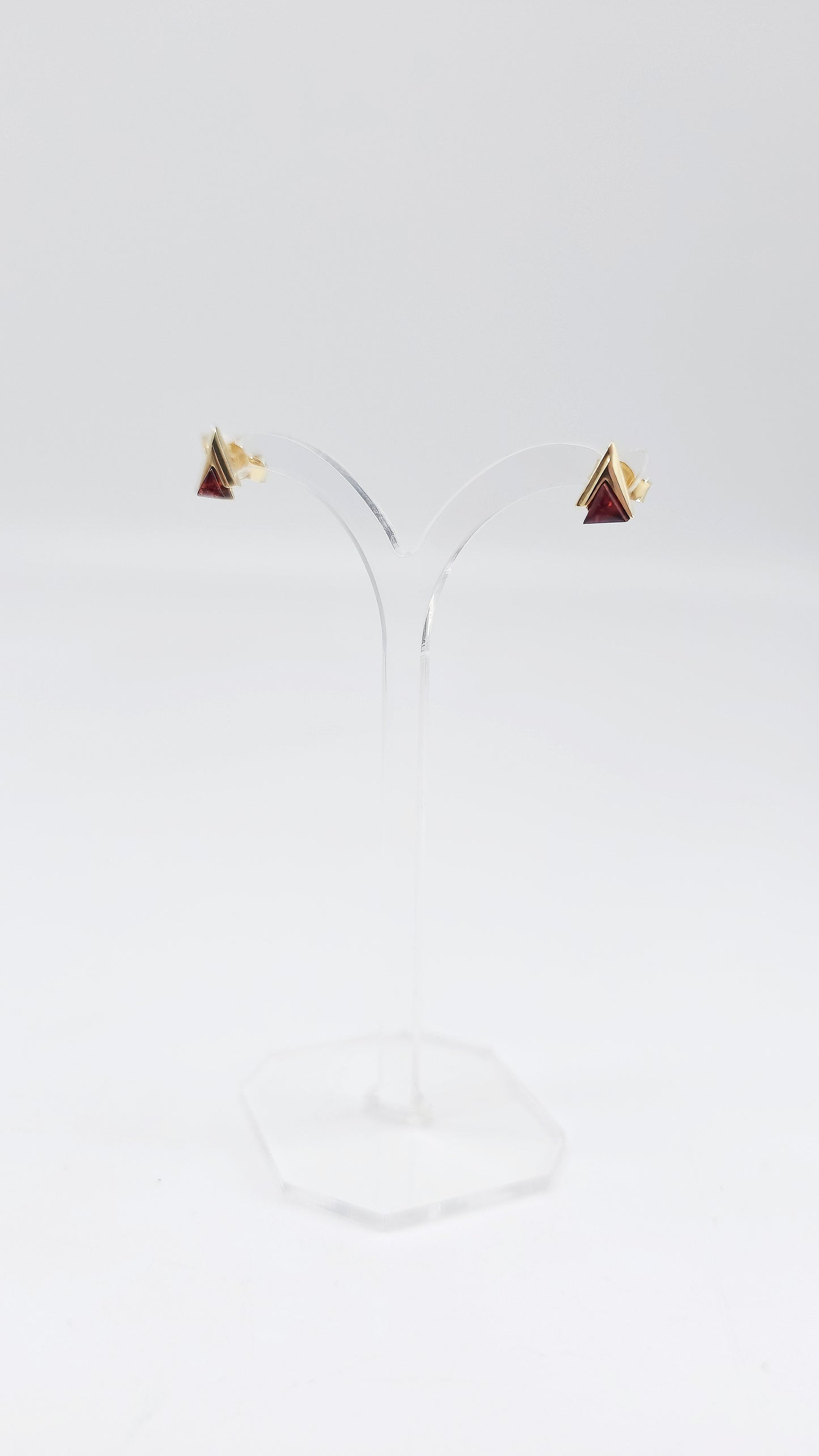 Minimalism with a touch of nature