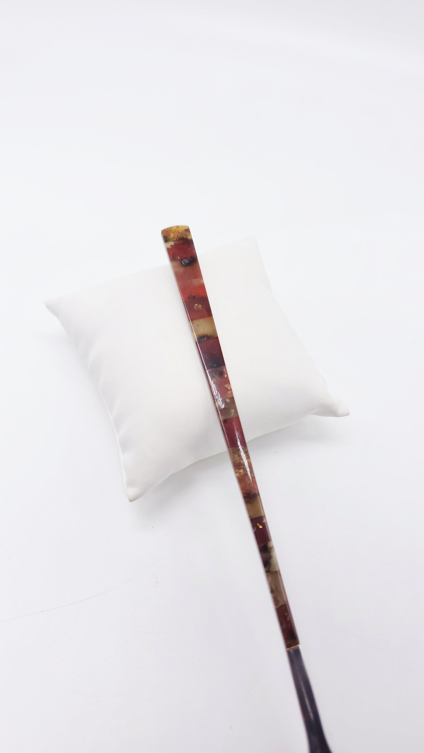 Ice cream spoon with amber handle – Elegant design