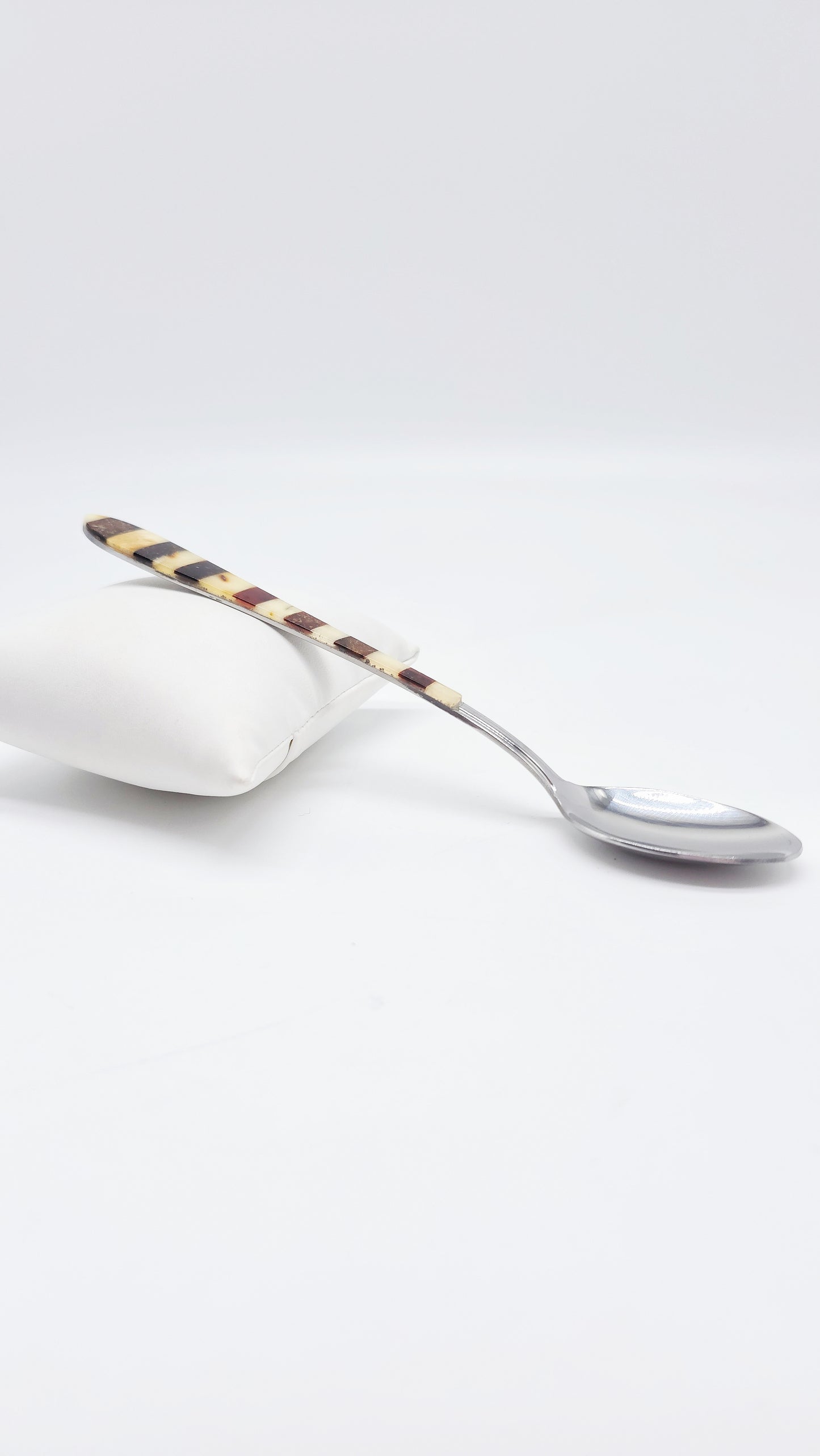 Art meets function: Amber spoon
