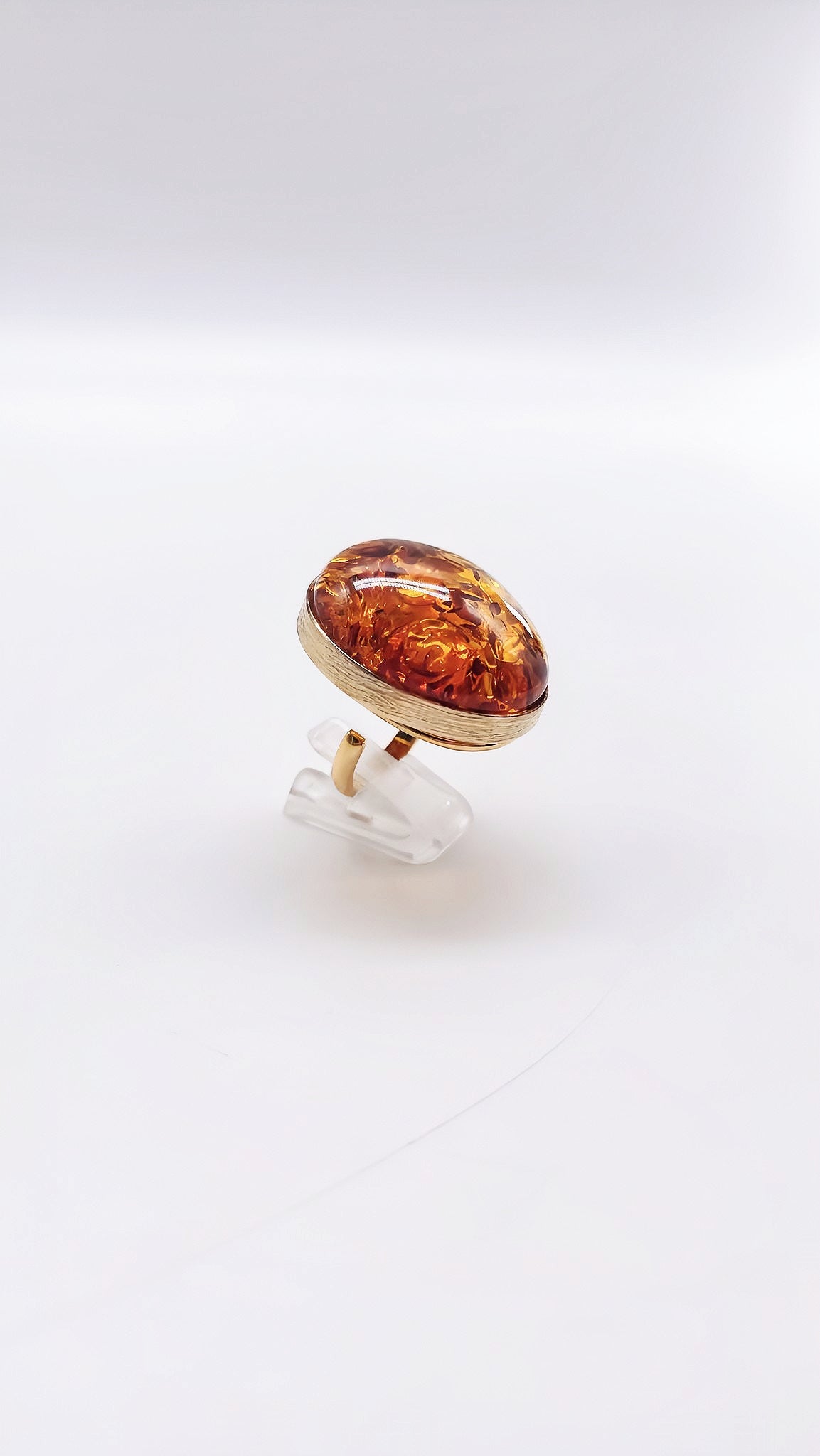 Adjustable ring with golden soul
