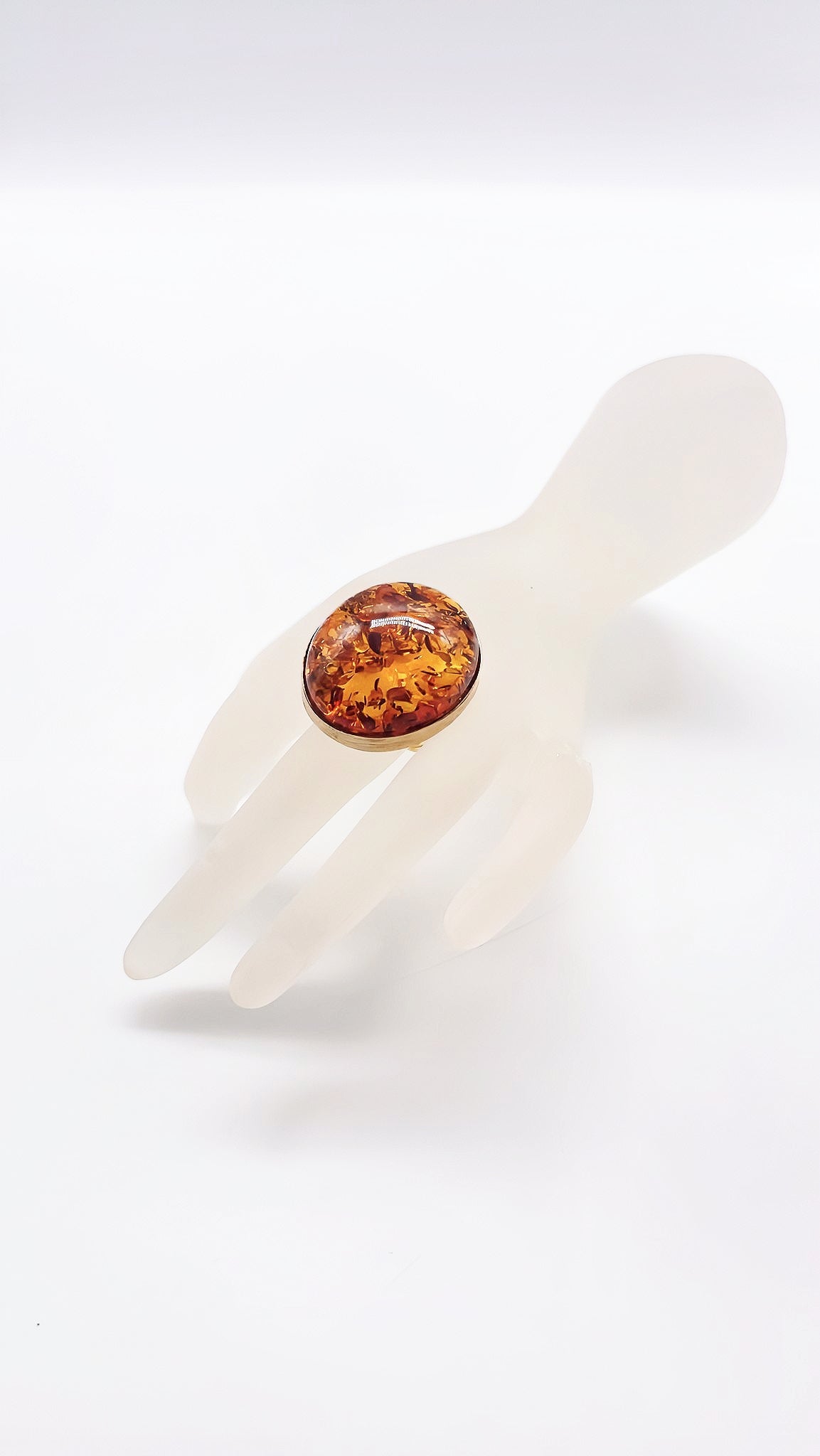 Adjustable ring with golden soul