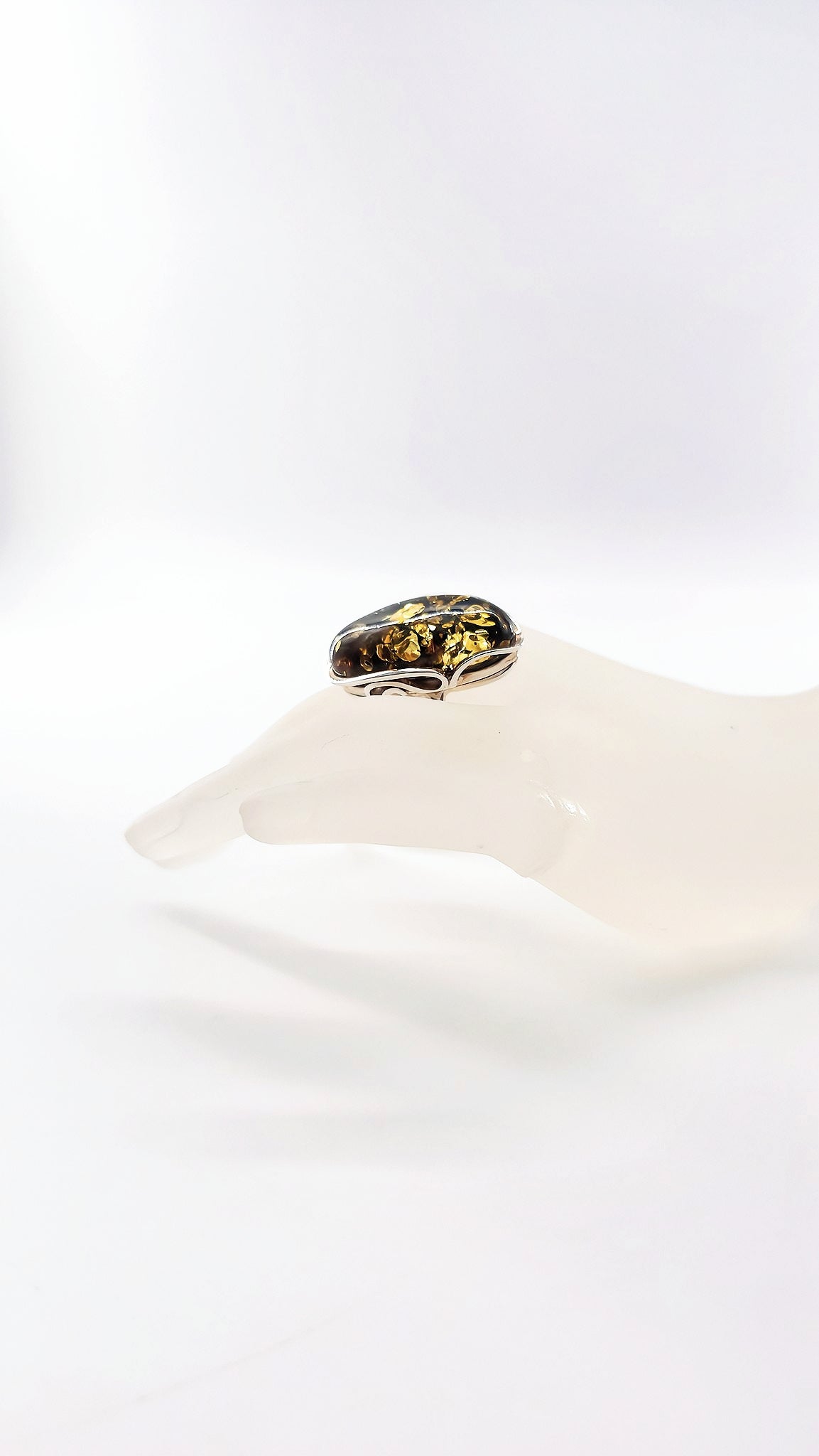 Silver & Amber: Timeless Beauty