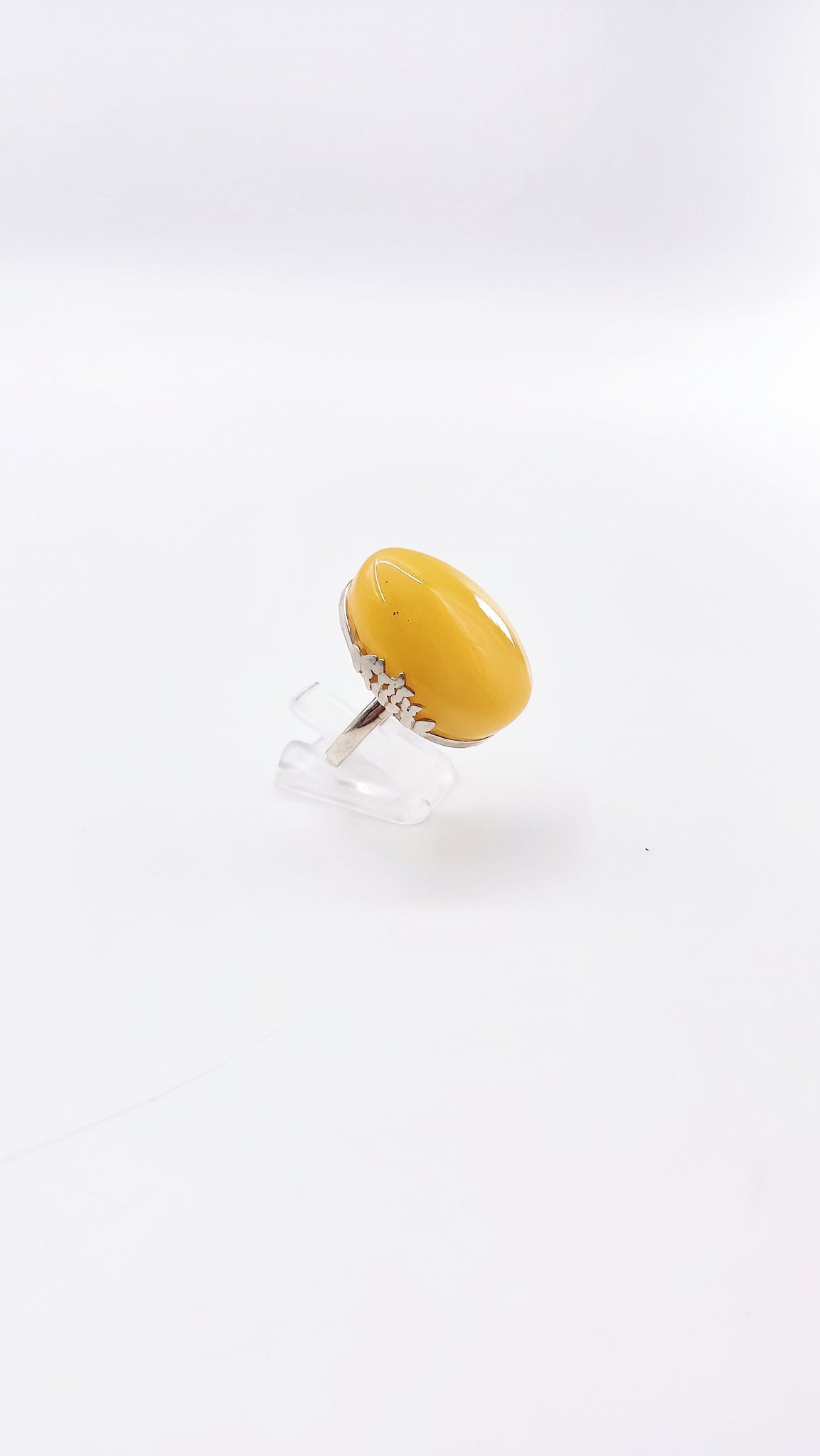 Unique ring: Adjustable amber in sterling silver
