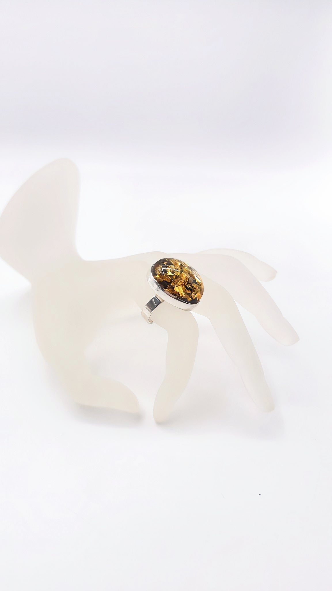 Natural elegance: Green amber ring in sterling silver