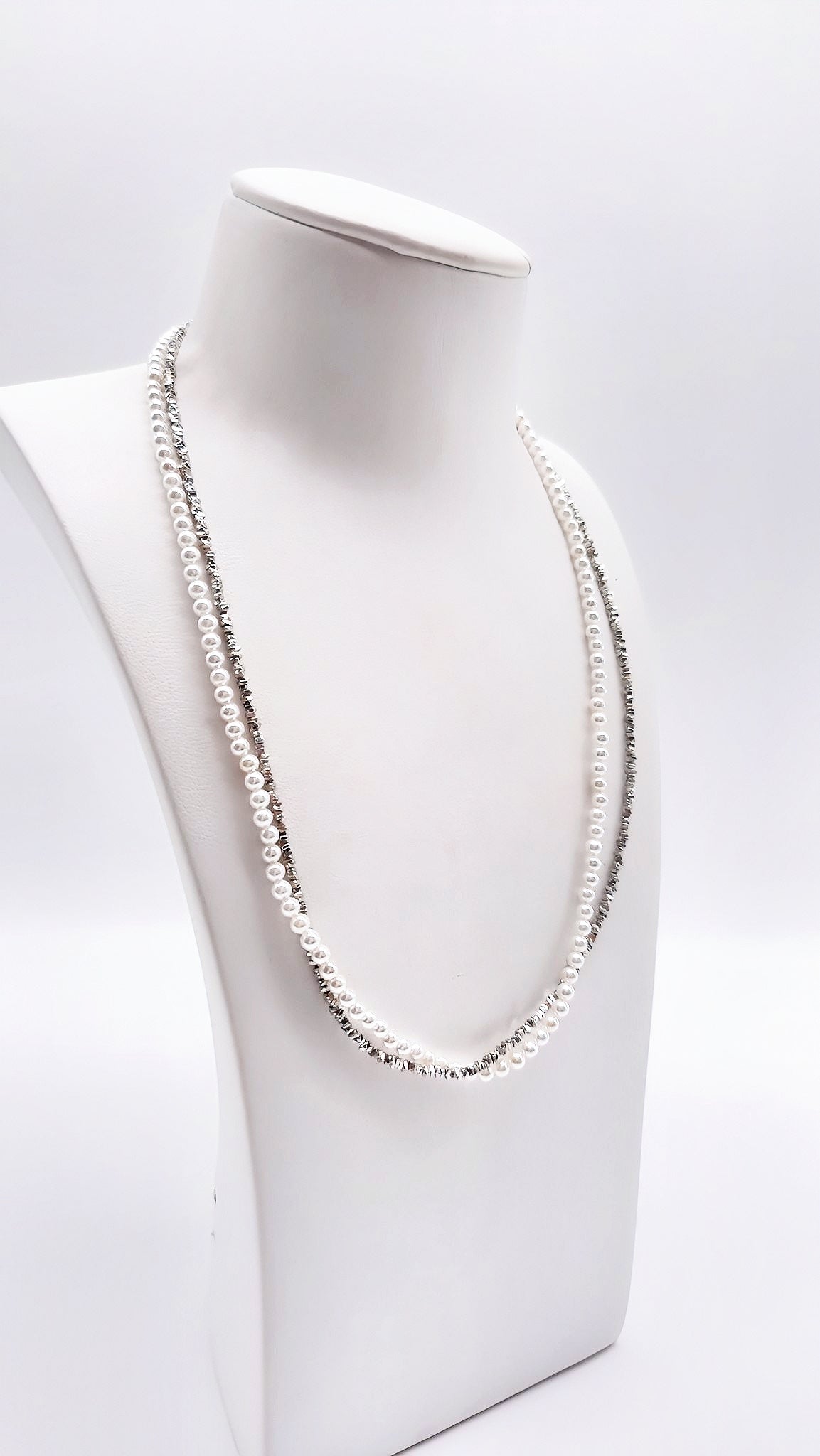 Luxuriöse Doppel-Kette – 925 Silber & Süßwasserzuchtperlen