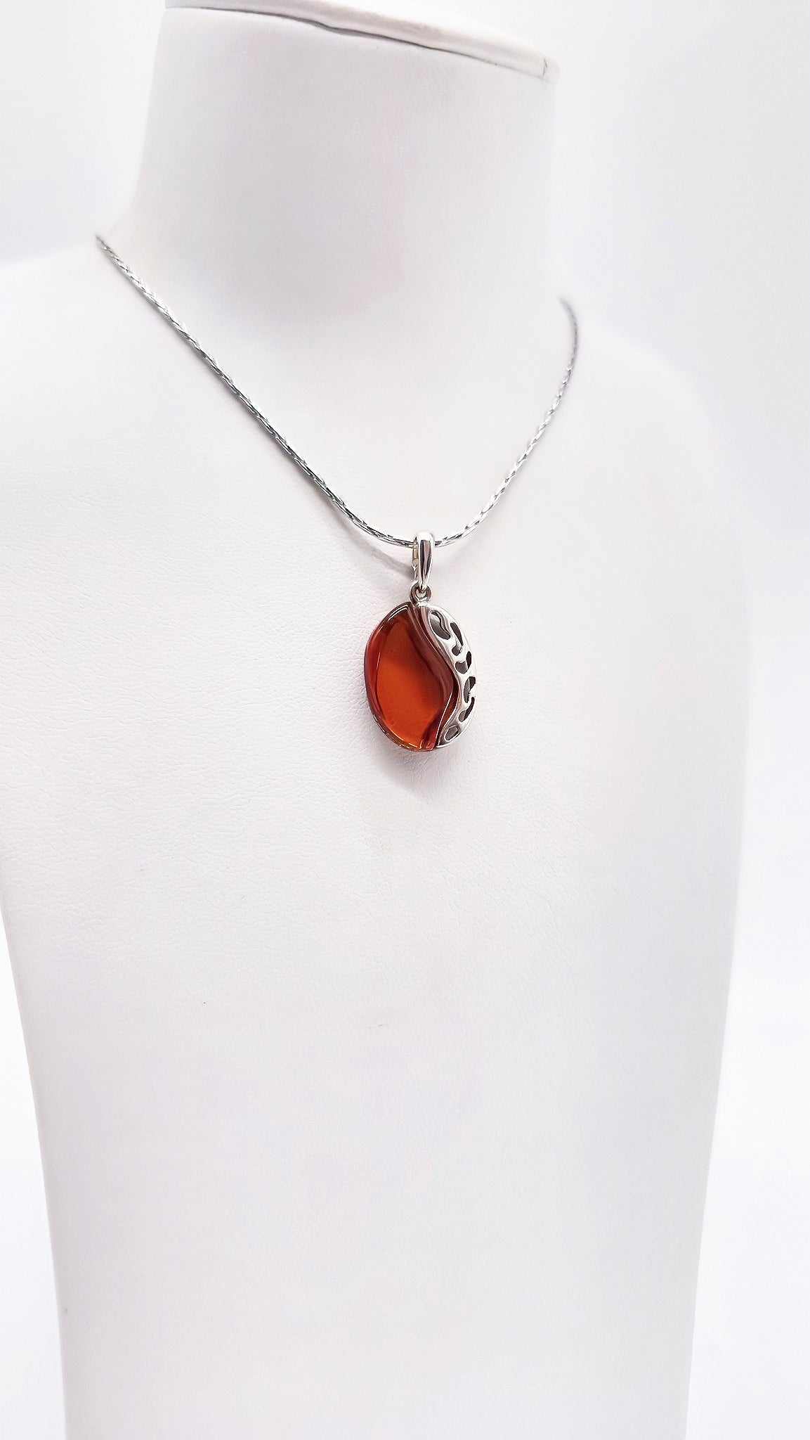 Silver pendant with genuine amber – stylish & unique