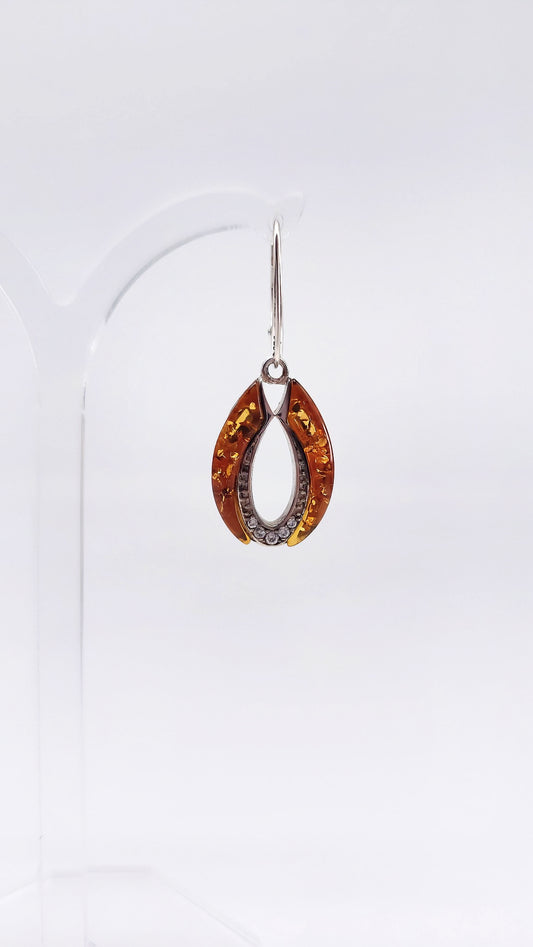 Drop-shaped earrings with amber – real silver jewelry