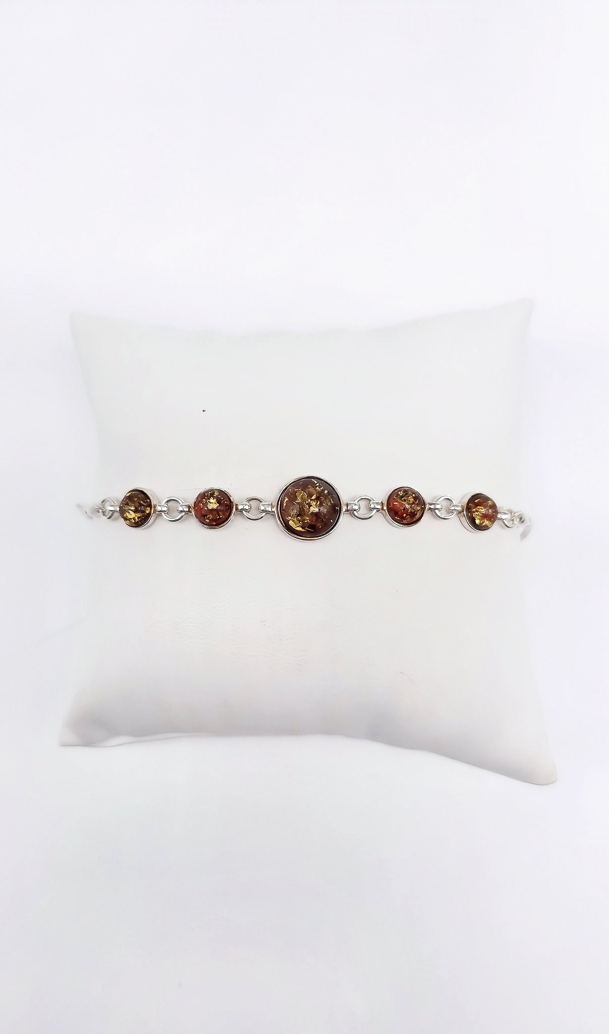 Designer Armband mit einzigartigem grün-orangem Bernstein