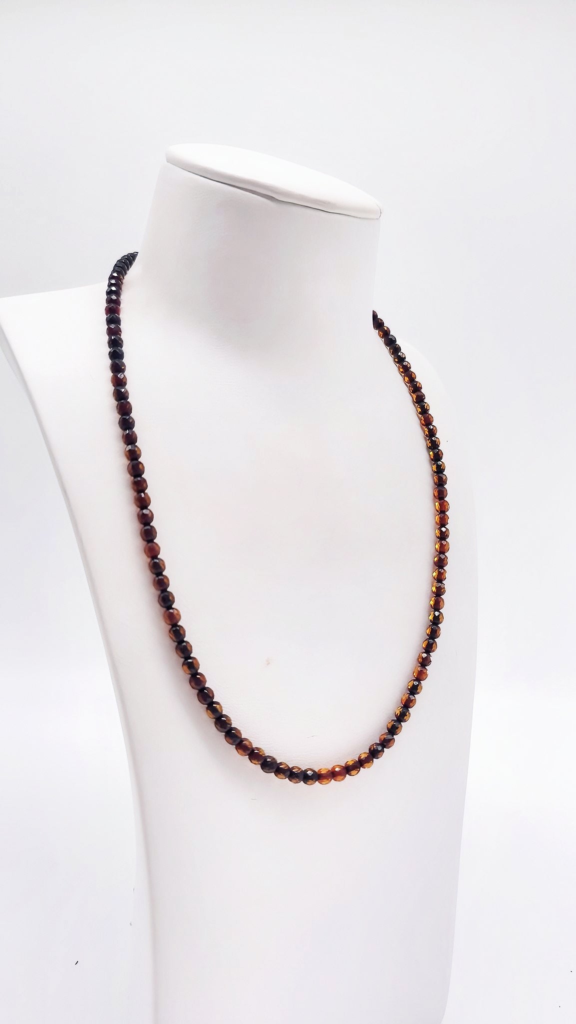 Feine Bernstein Kette – Hochwertiger Naturstein in Orange