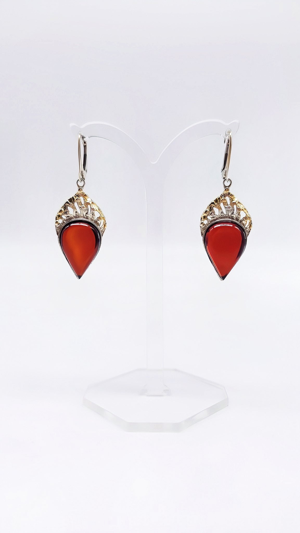 Handgefertigte Ohrhänger – Tropfenform, Silber & Gold