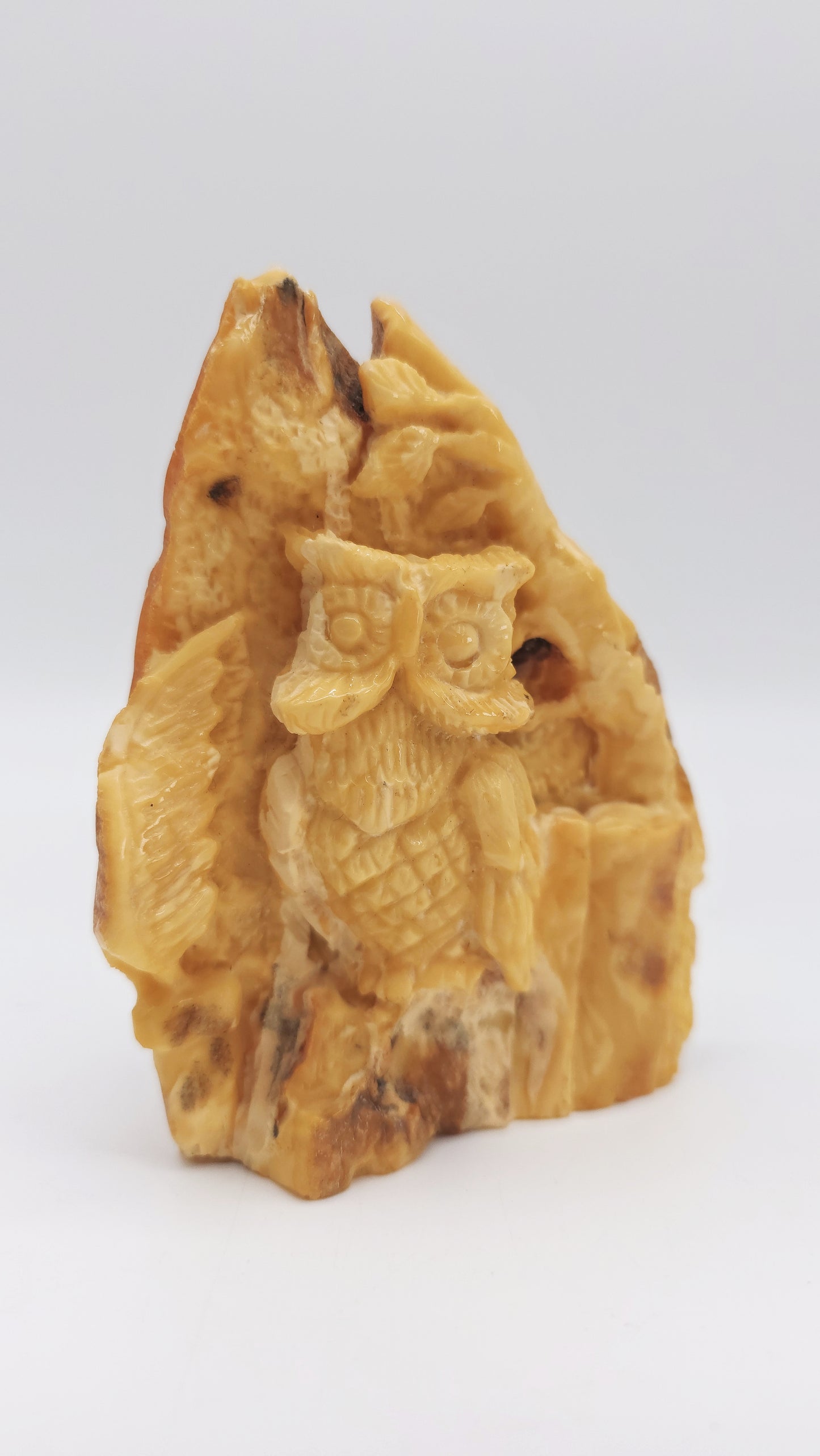 Collectible Amber Owl – High-quality handcraft 11 cm