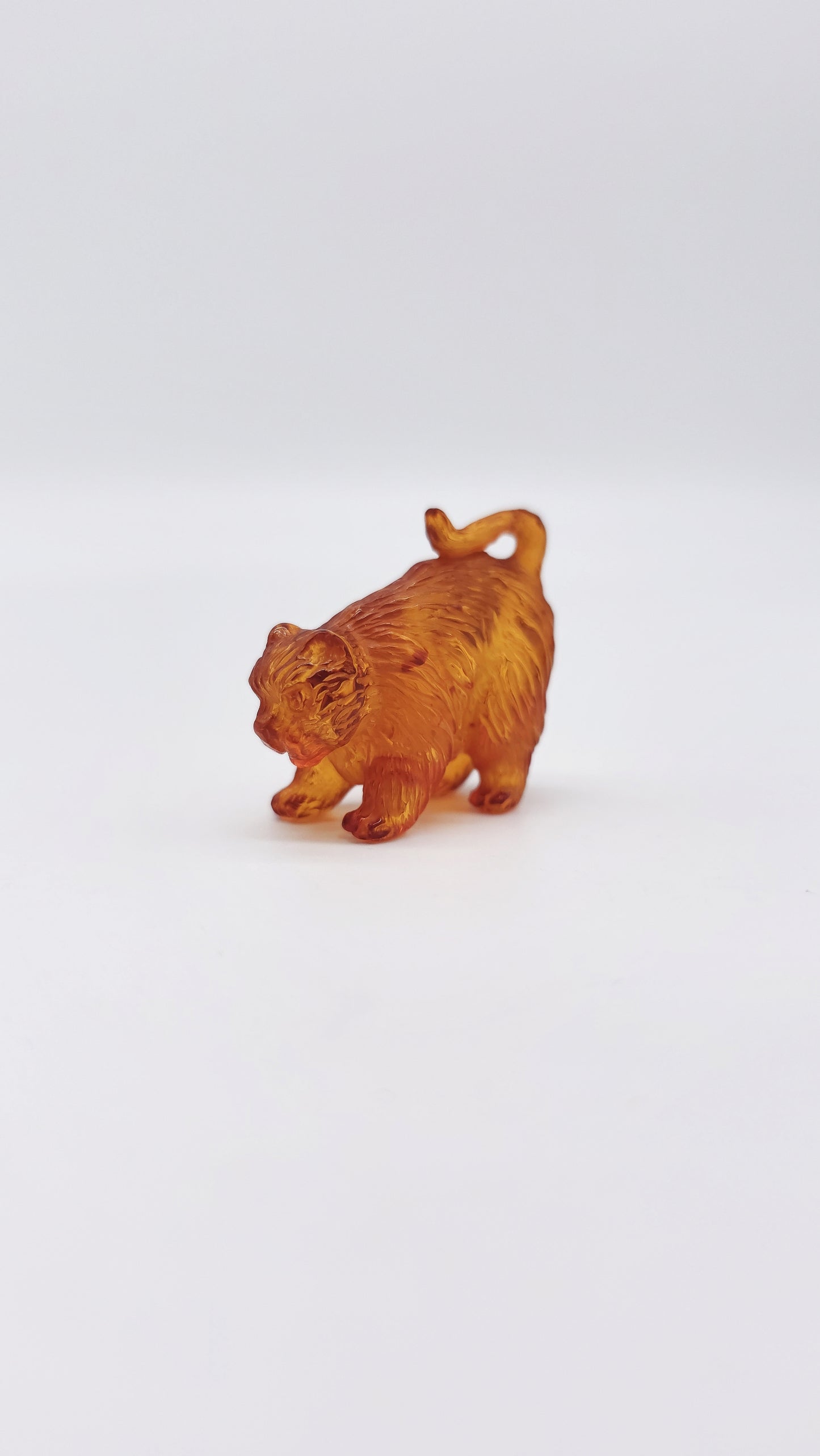 Bernstein Katze – Mystisches Symbol für Energie