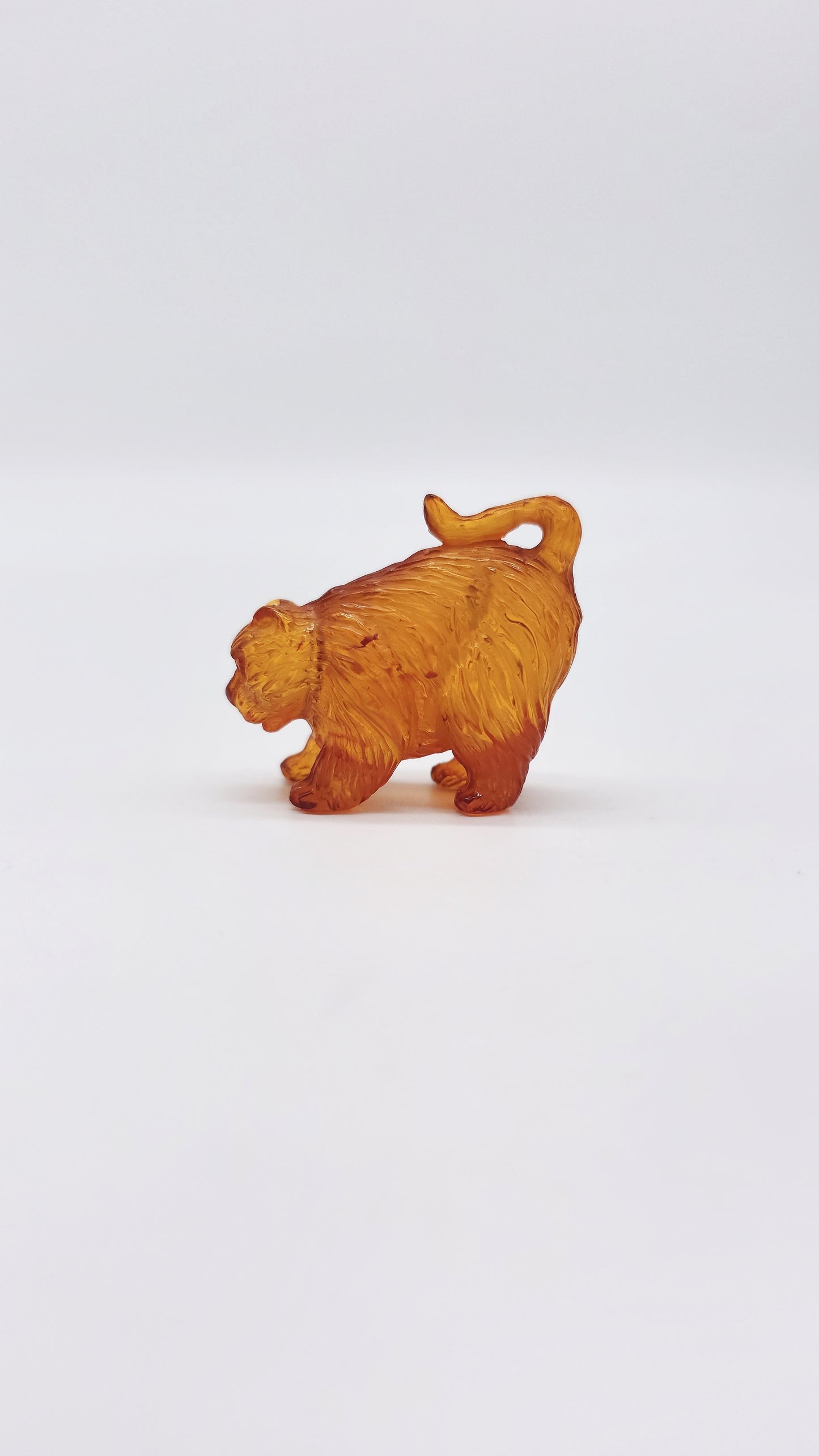Bernstein Katze – Mystisches Symbol für Energie