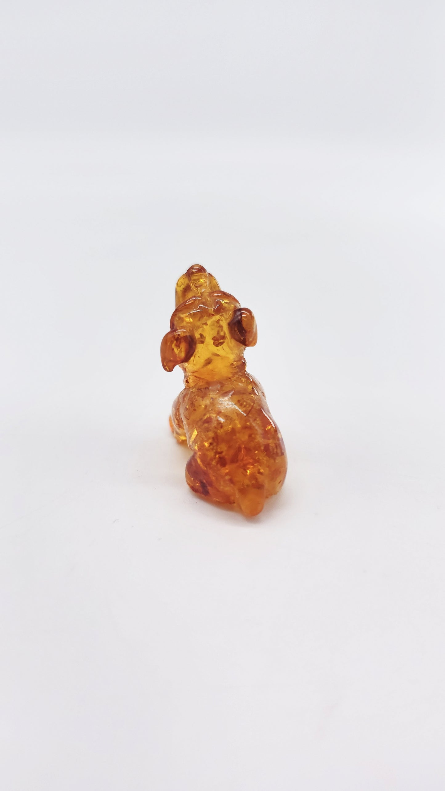 Hund-Figur aus echtem Bernstein – Symbol für Freundschaft