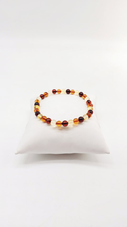 Elegant ladies' bracelet with colorful natural amber