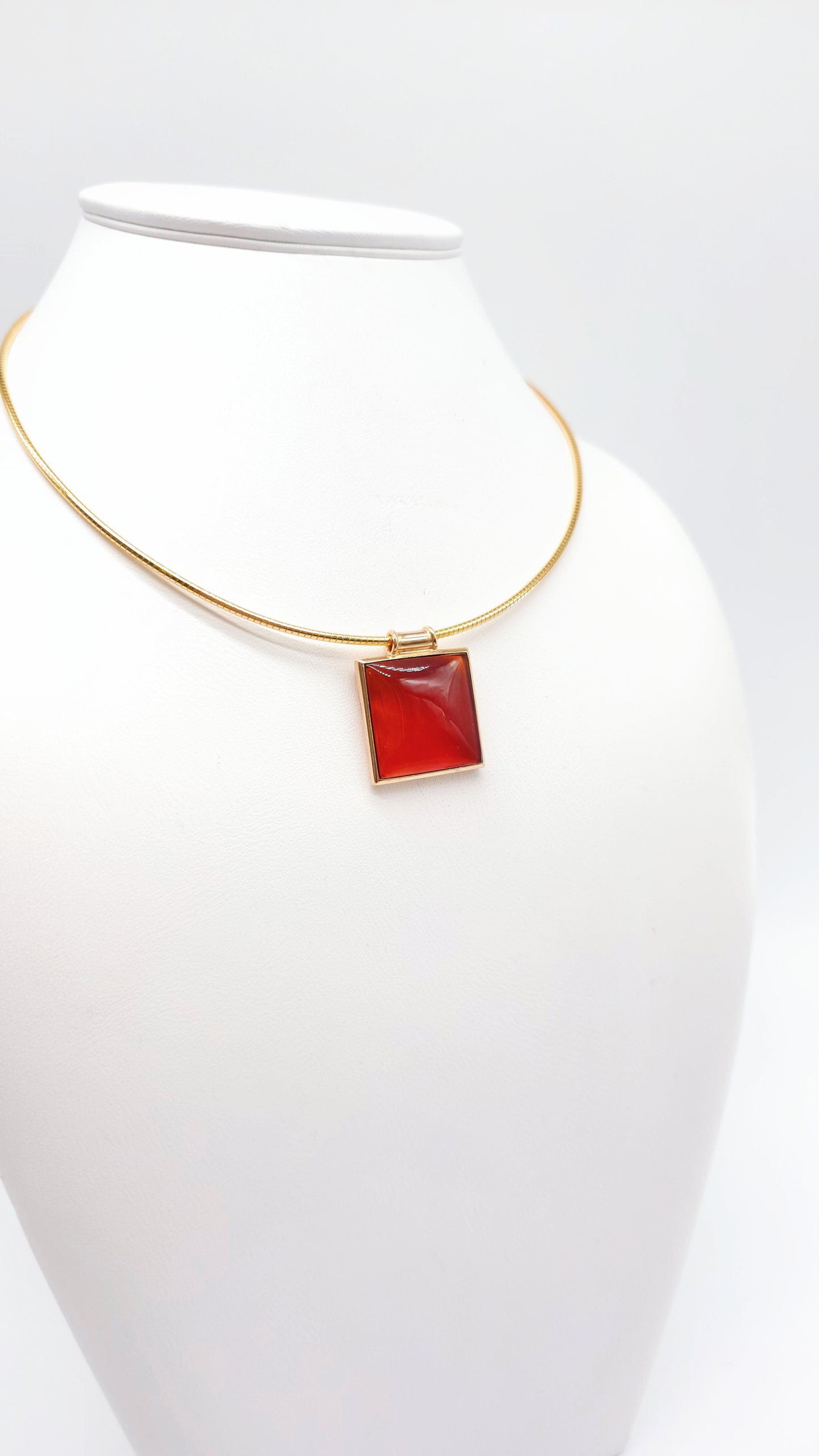 Women's jewelry set gold-plated with natural amber