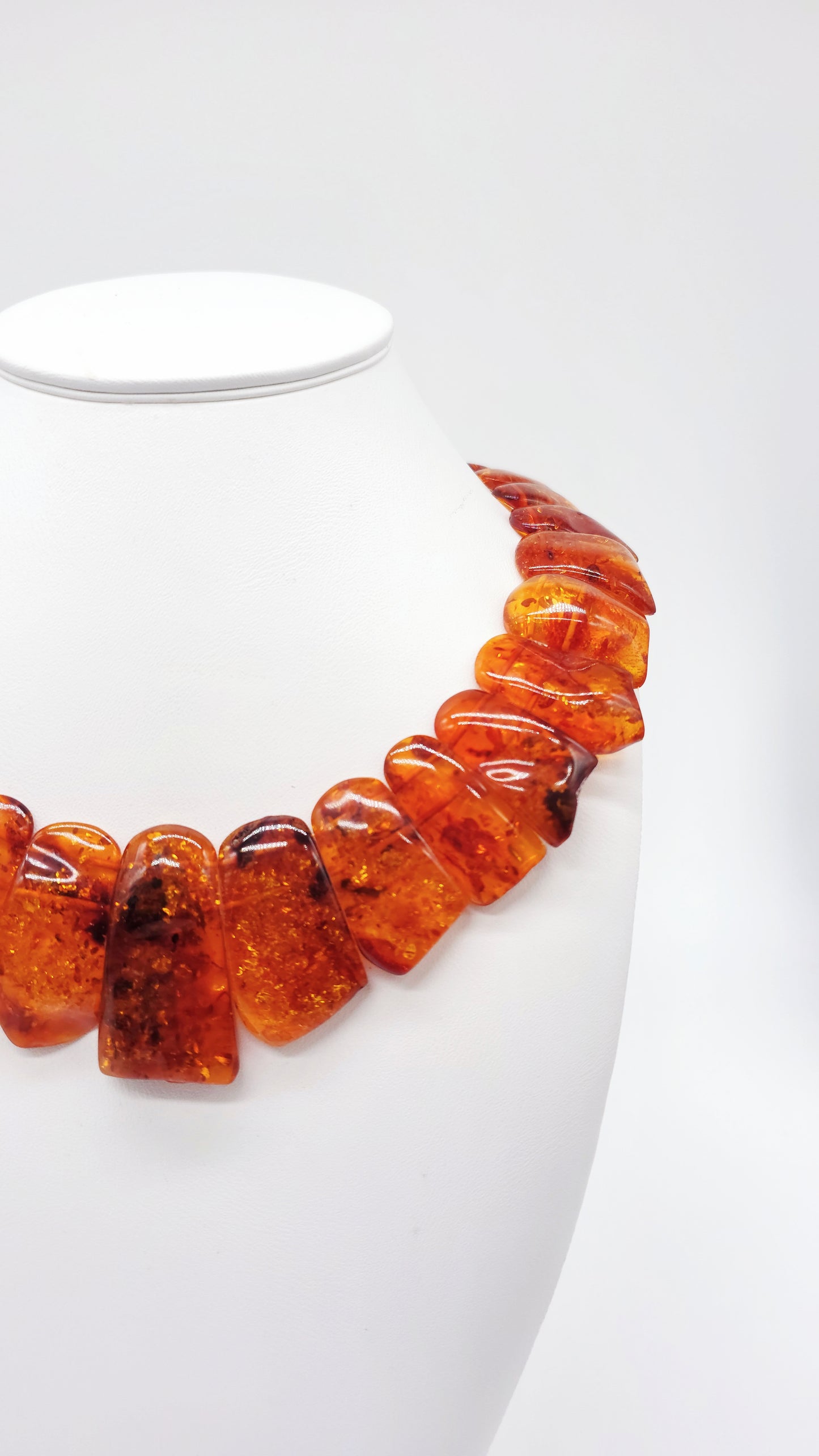 Statement-Collier mit Naturbernstein – 42 cm lang