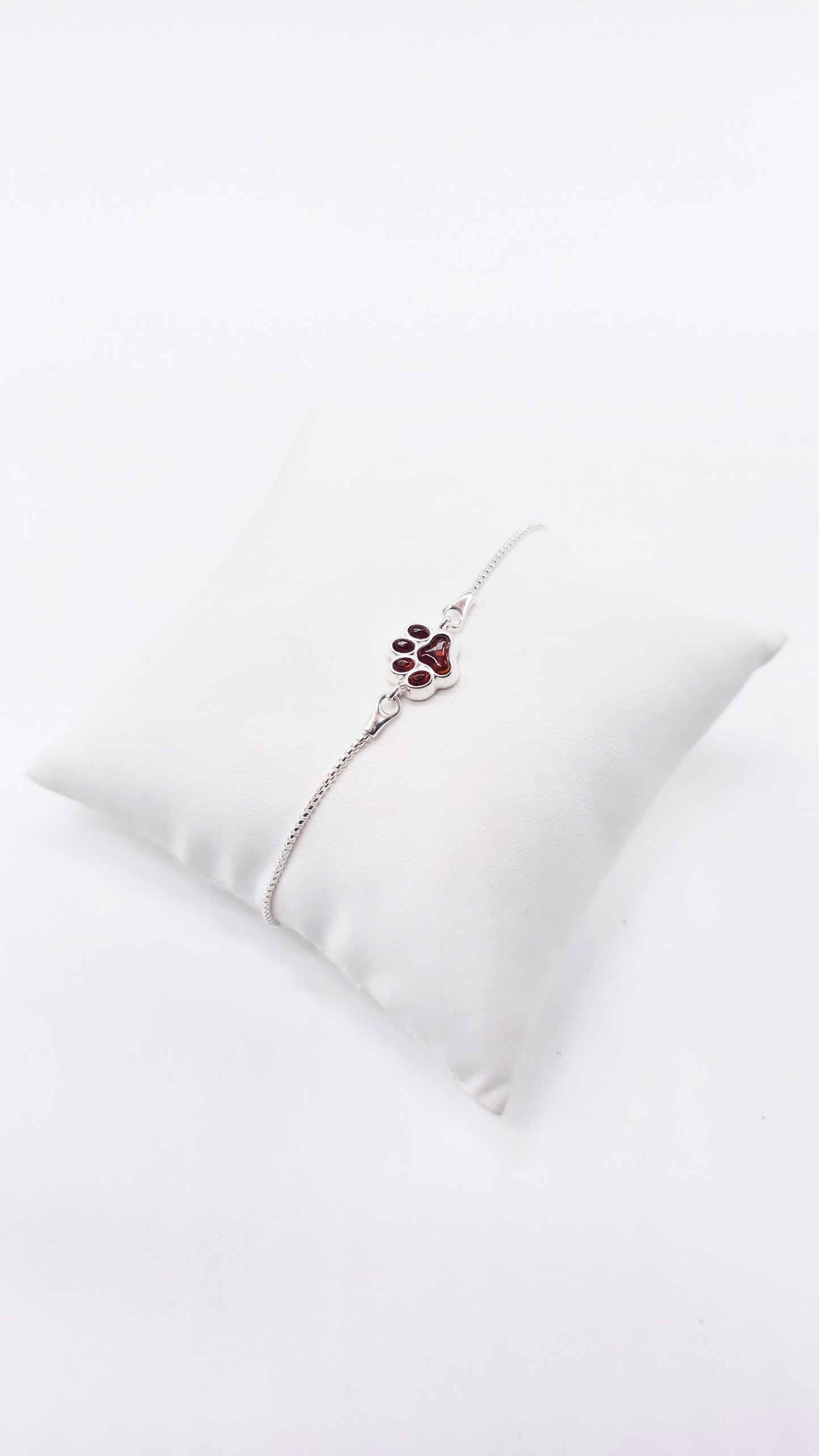 Silver bracelet with dog paw – gift for animal lovers