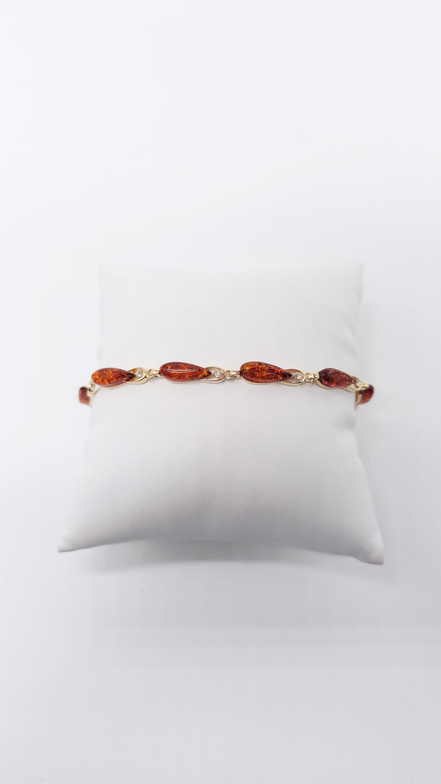 Fine bracelet with genuine amber – 925 silver gold-plated