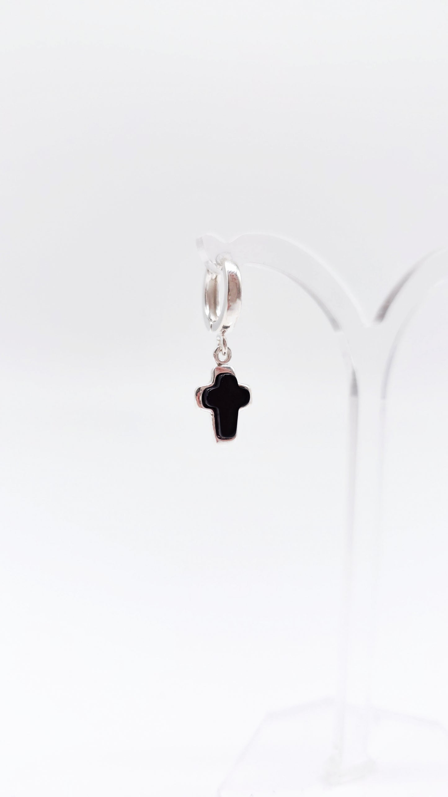 Earrings with amber & cross symbol – 925 silver