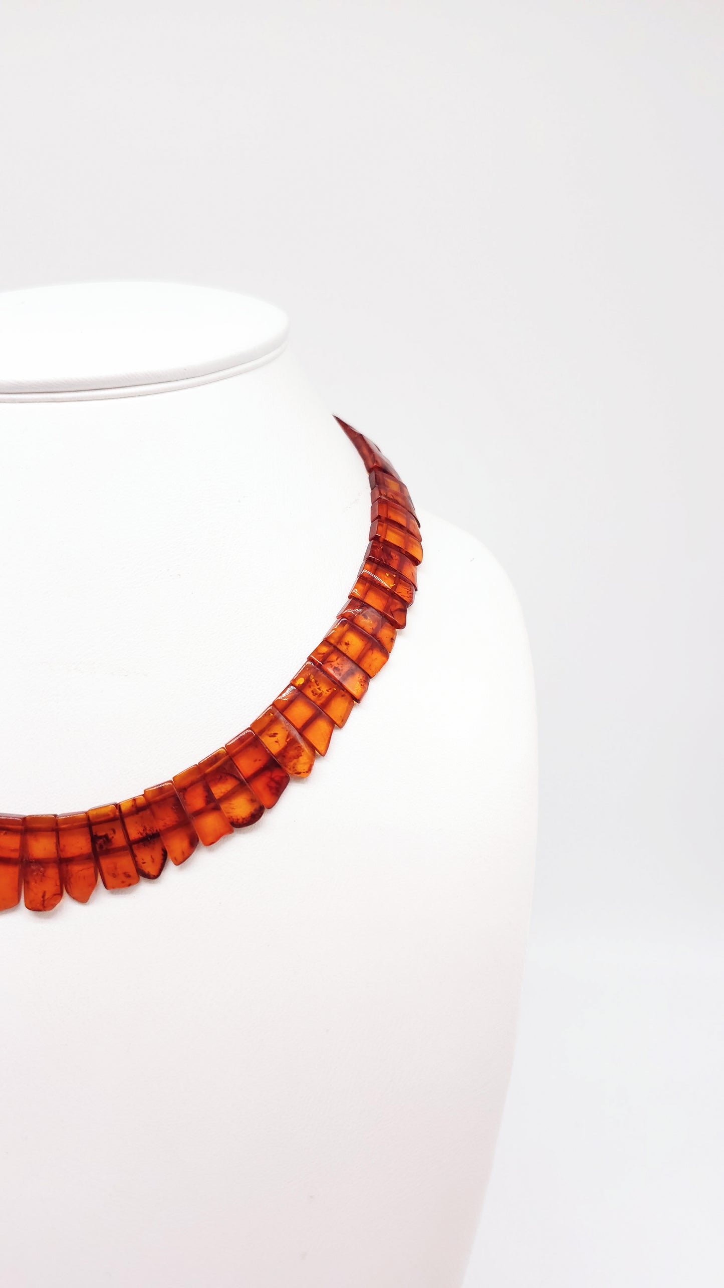 Handmade amber necklace 49 cm