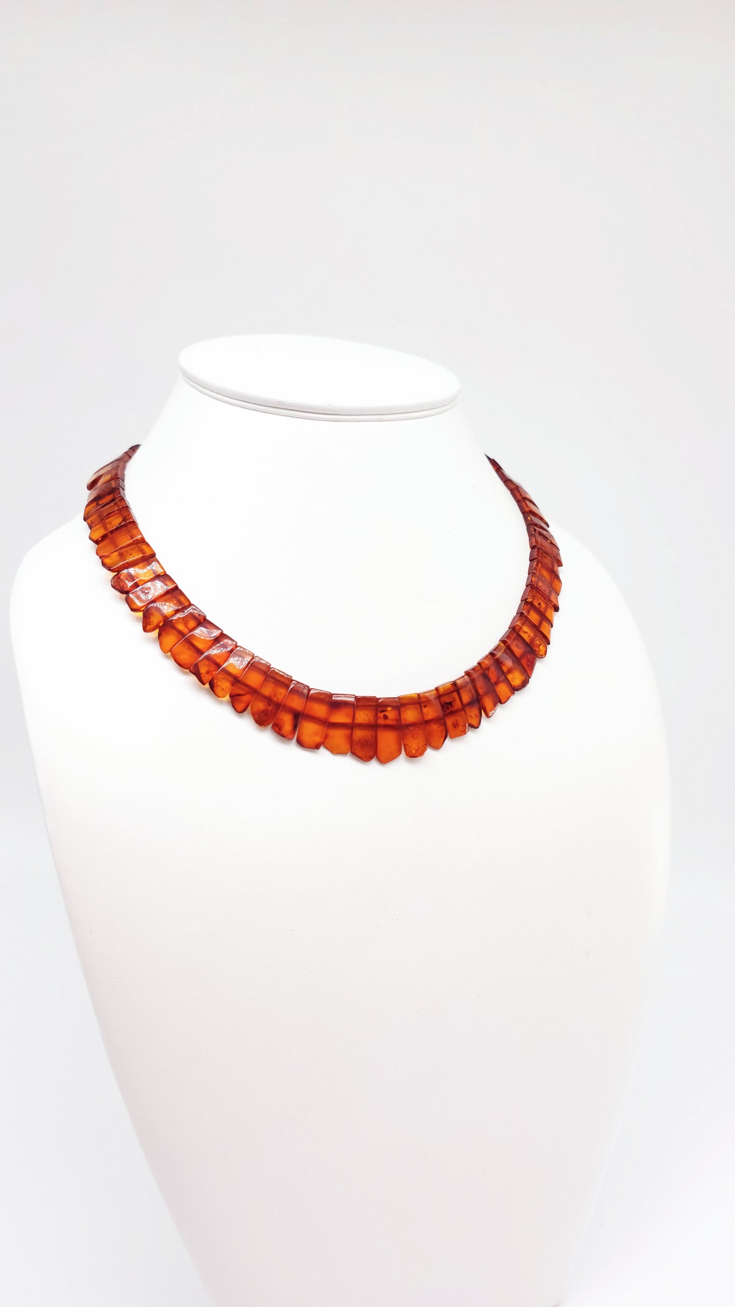 Handgefertigtes Bernstein Collier 49 cm
