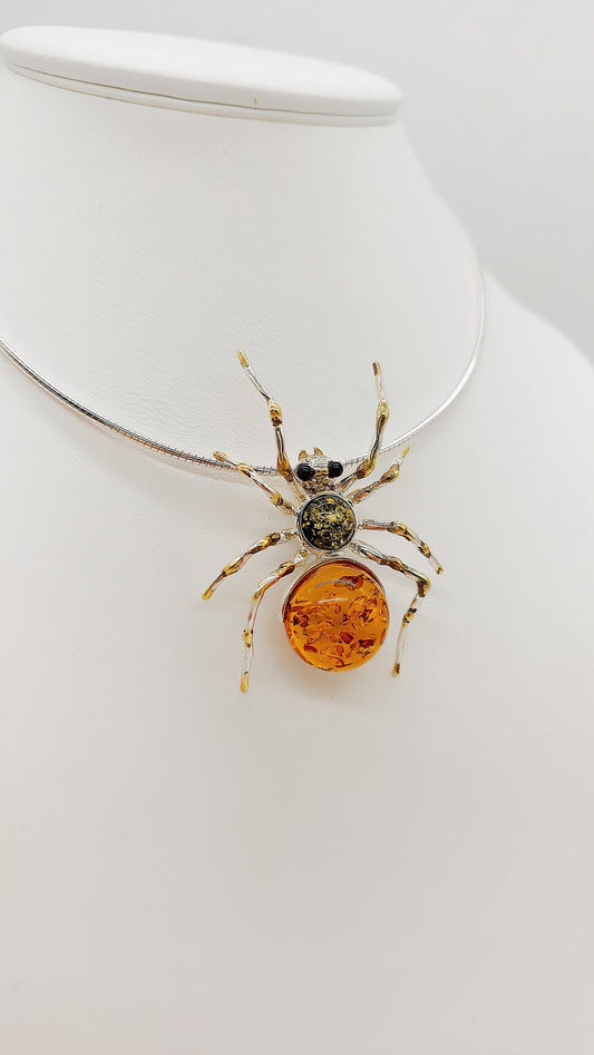 Mystical Spider Pendant – Sterling Silver & Amber