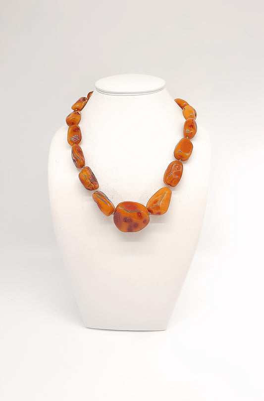 Unique: Natural amber necklace