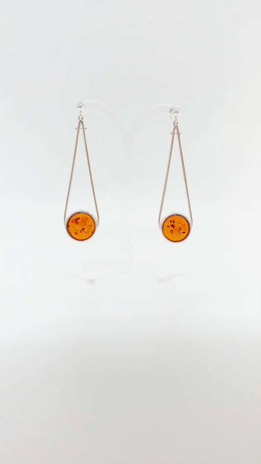 Yellow amber earrings in a stylish design