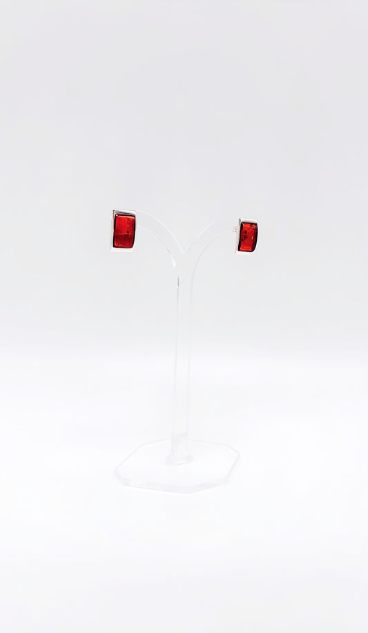Timeless silver earrings with red amber inlay
