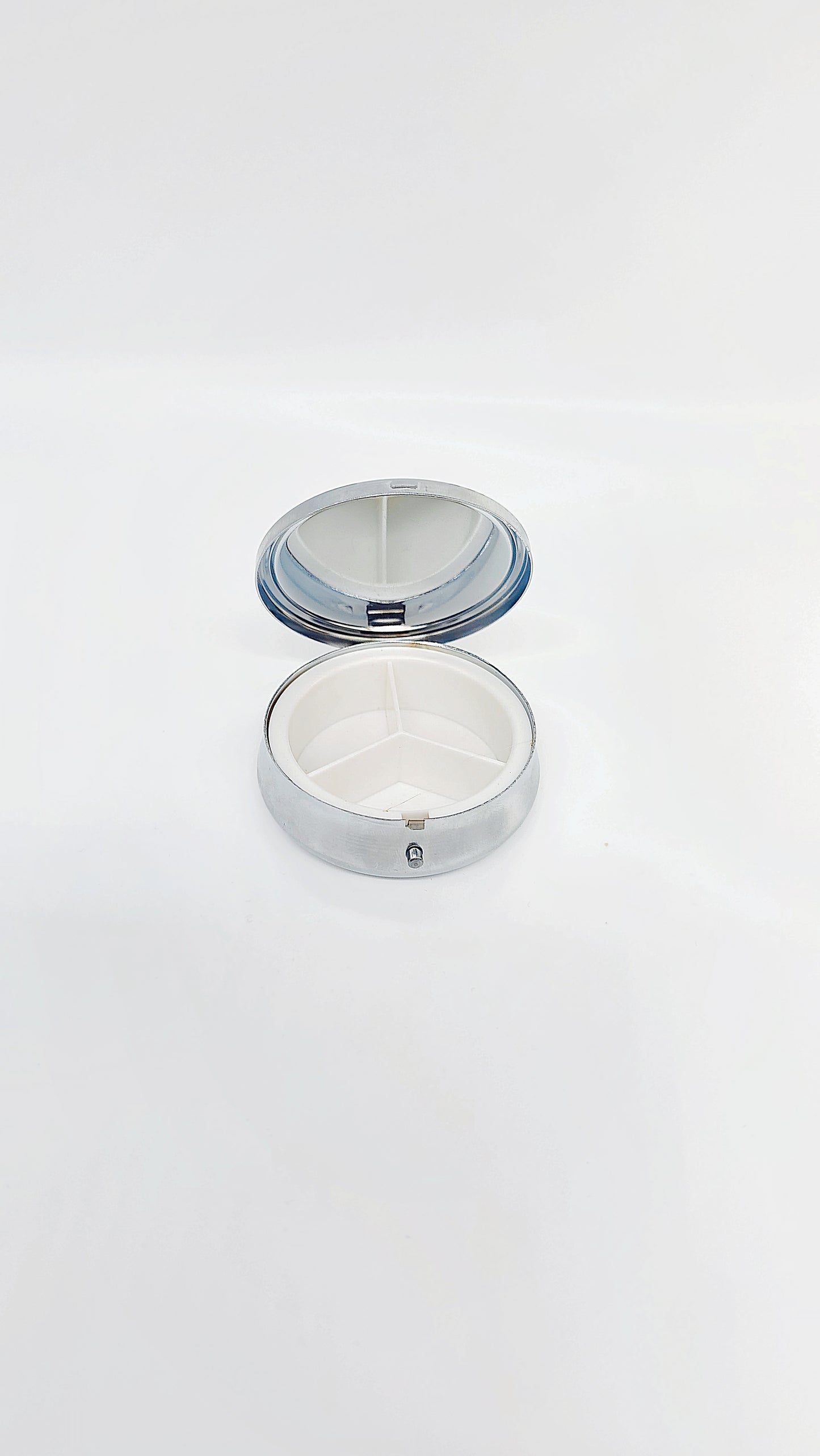 Runde Bernstein-Pillendose aus Edelstahl – Hochwertiges Unikat