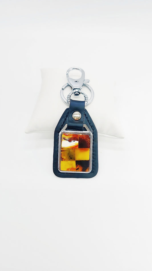 Keychain with amber and leather