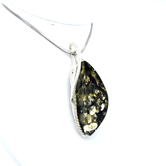 Moderner Ostsee Bernstein Schmuck